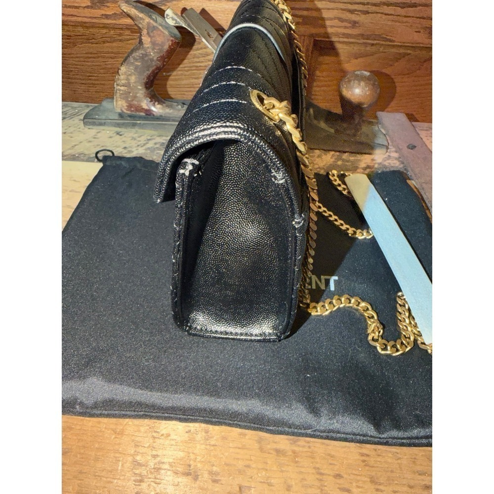 Saint Laurent Envelope Quilted Black Grain de Poudre Leather Gold Hardware - Picture 6 of 9